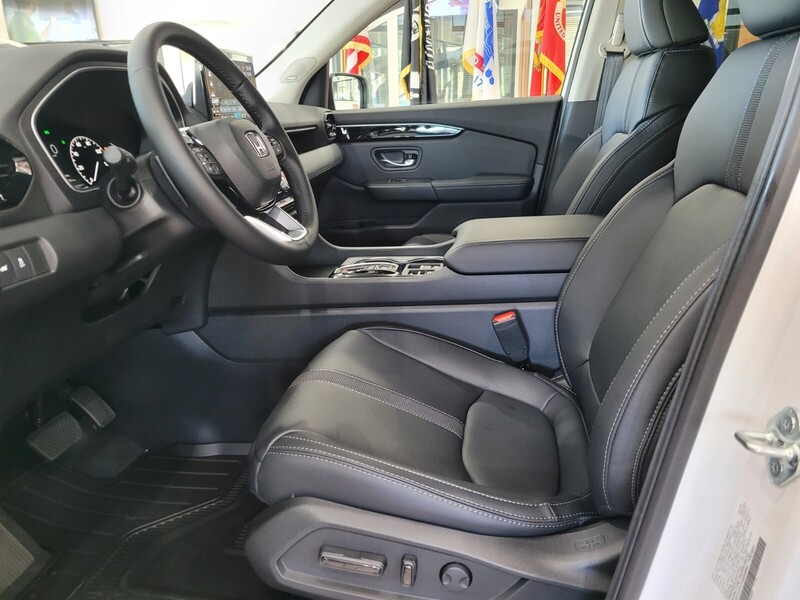 2025 Honda Pilot Touring photo 7