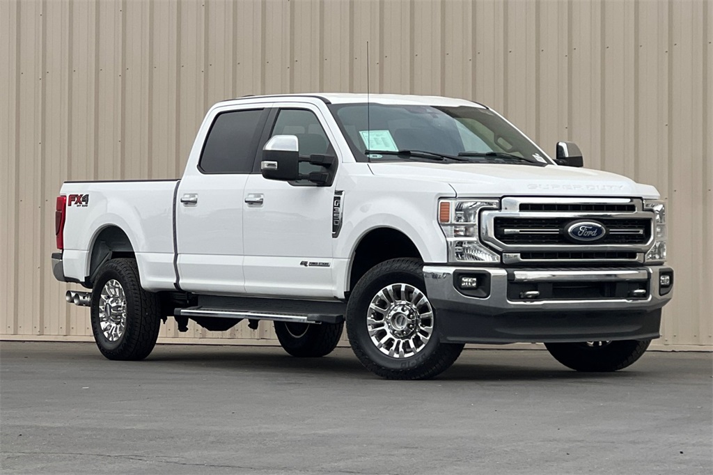 2020 Ford F-350 Lariat photo 2