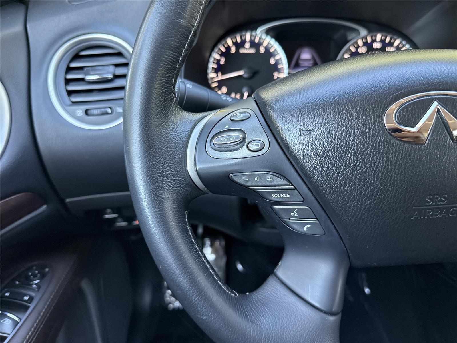 2016 Infiniti QX60 photo 10