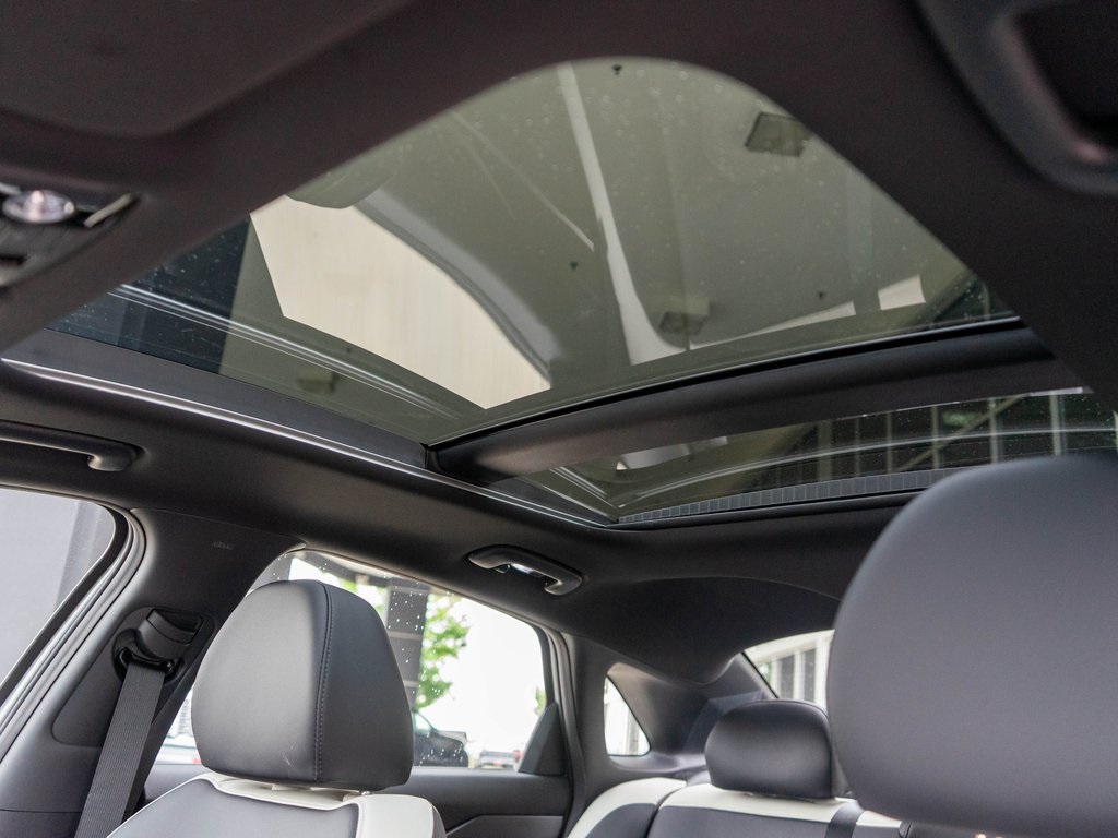 2026 Kia K5 GT-Line photo 12