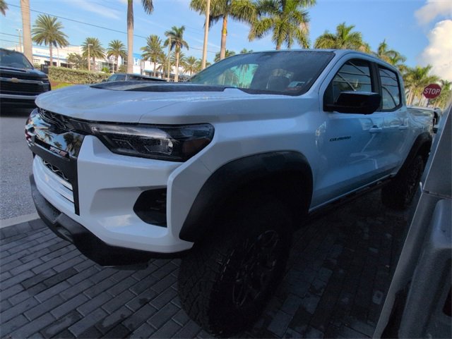 2026 Chevrolet Colorado ZR2 photo 4