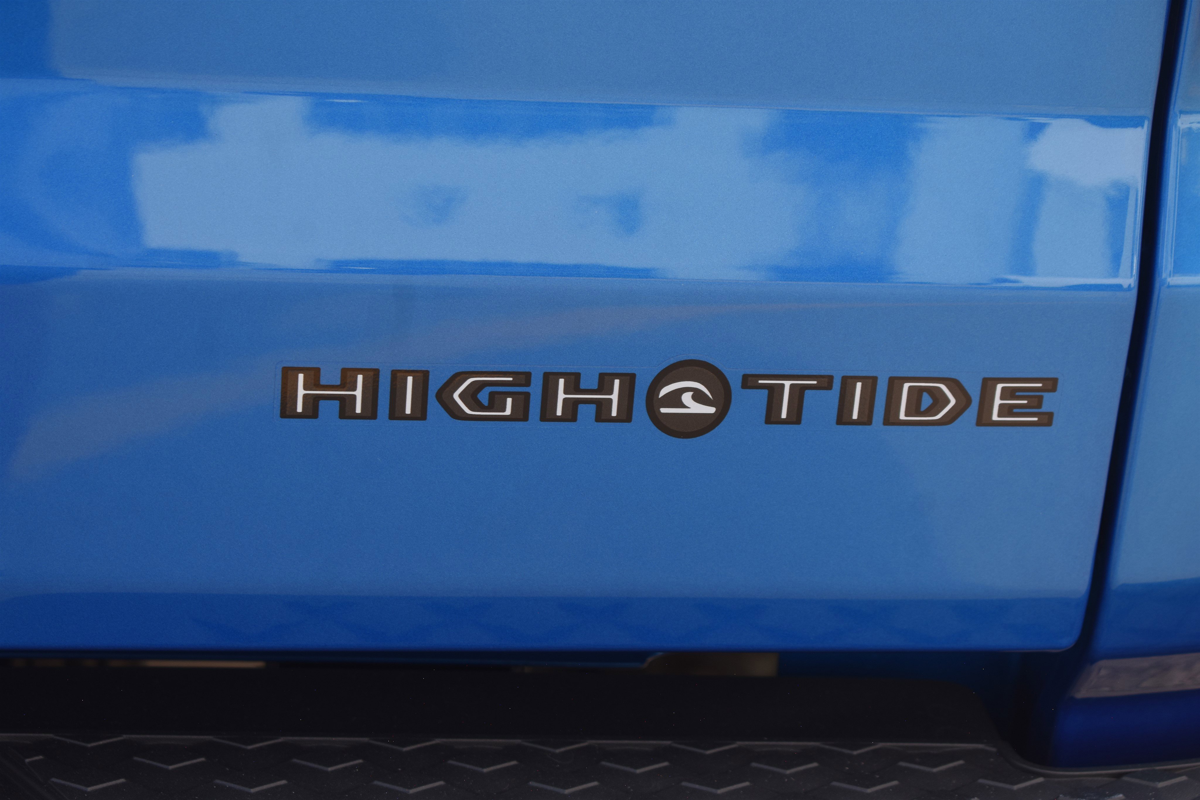 2025 Jeep Gladiator Sport photo 2