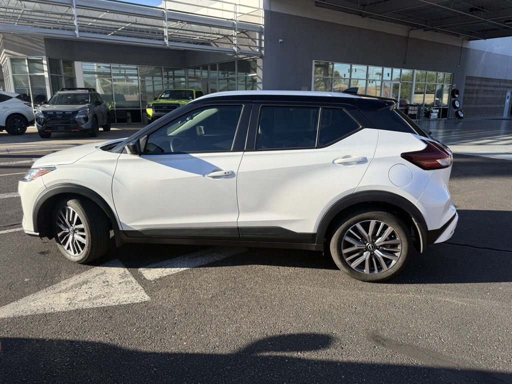 2024 Nissan Kicks SV photo 3