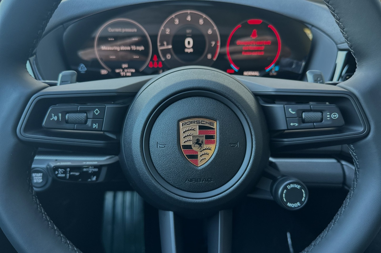 2025 Porsche Panamera 4 photo 22