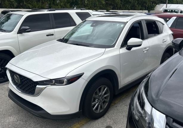 2023 Mazda CX-5 S Preferred package