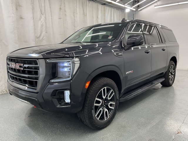 2023 Gmc Yukon XL AT4 photo 4