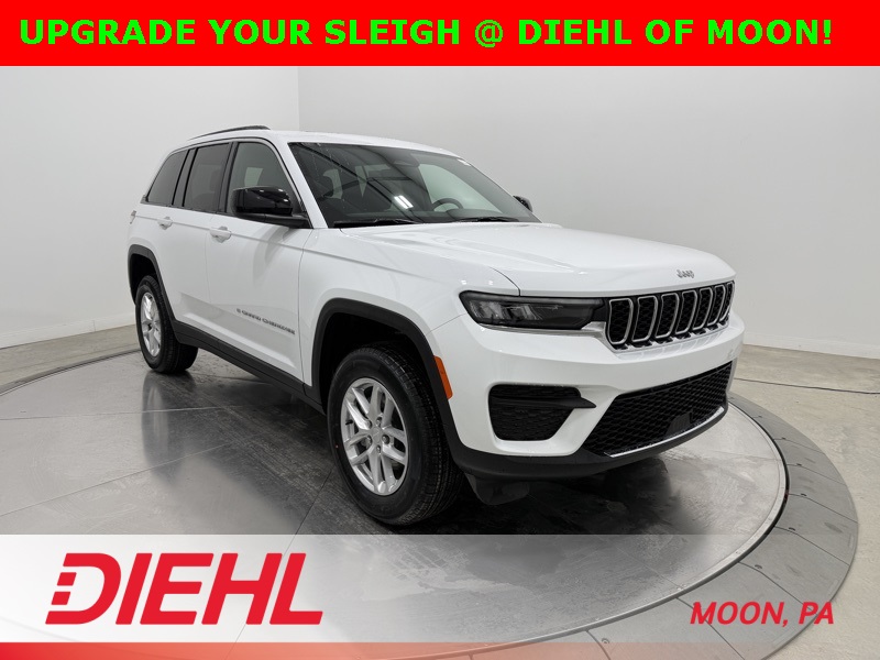 2025 Jeep Grand Cherokee Laredo's photo