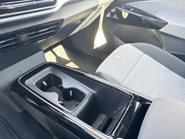 2025 Volkswagen ID.4 Pro photo 21