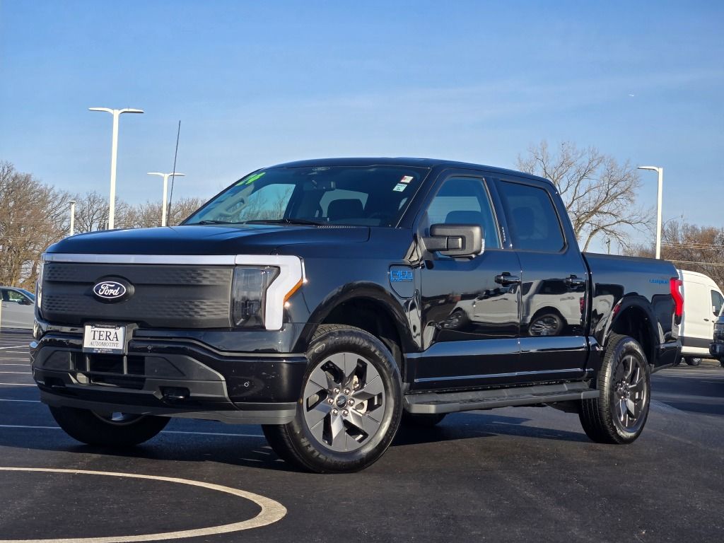 2024 Ford F-150 Lightning Flash's photo