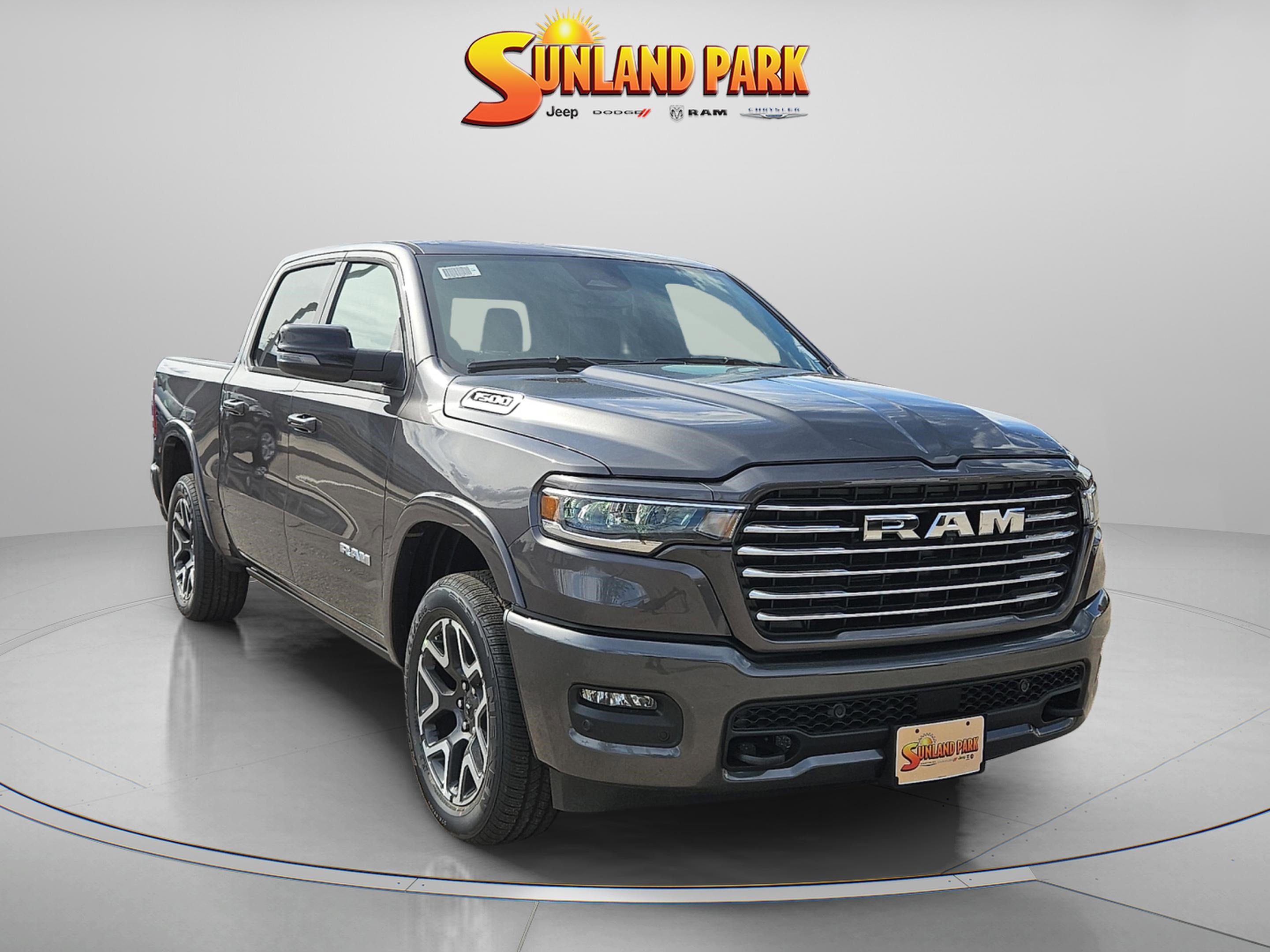 2026 RAM Ram 1500 Pickup Laramie's photo