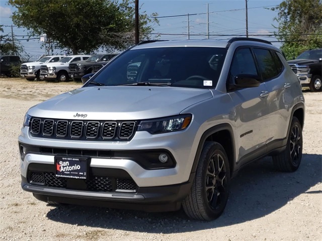 2026 Jeep Compass Latitude Altitude photo 3