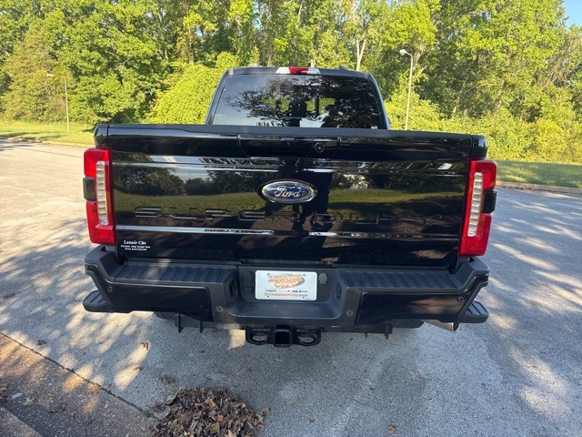 2023 Ford F-250 photo 6