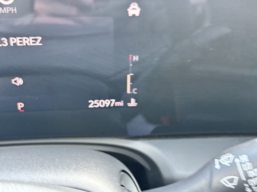 2024 Buick Encore GX Sport Touring photo 7