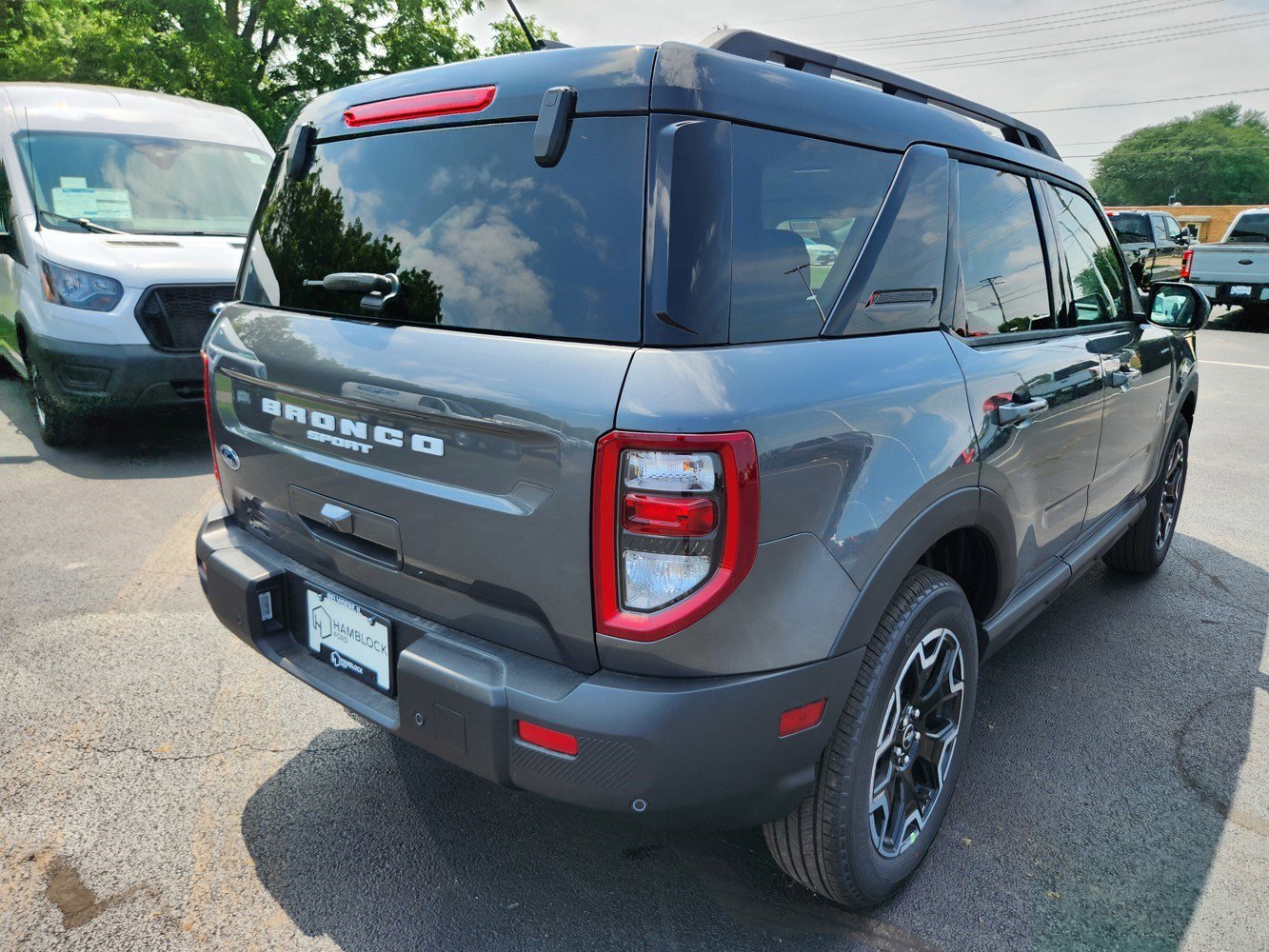 2025 Ford Bronco Sport Outer Banks photo 3