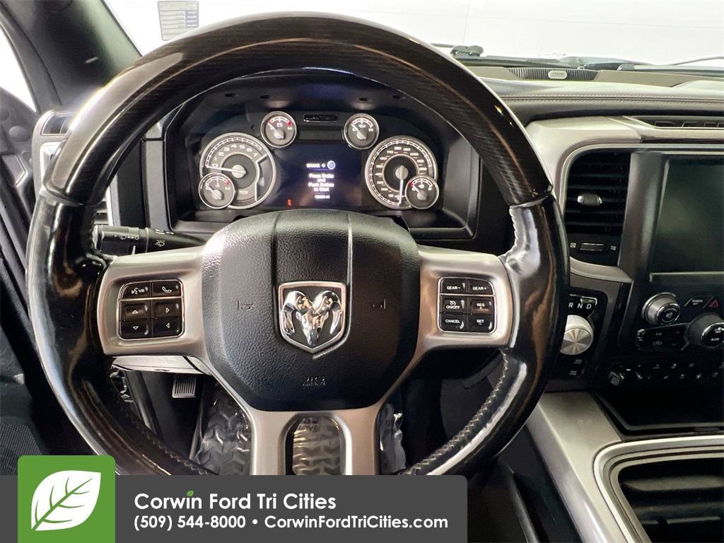 2016 Ram 1500 Limited photo 4