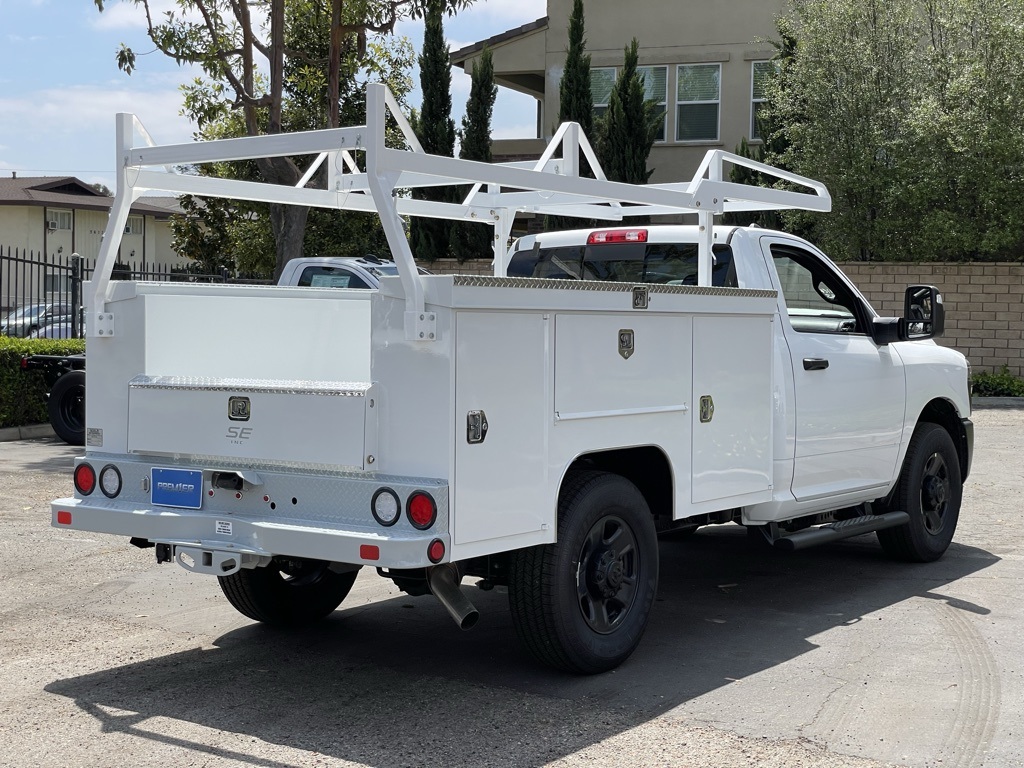 2025 Ram 2500 Tradesman photo 6