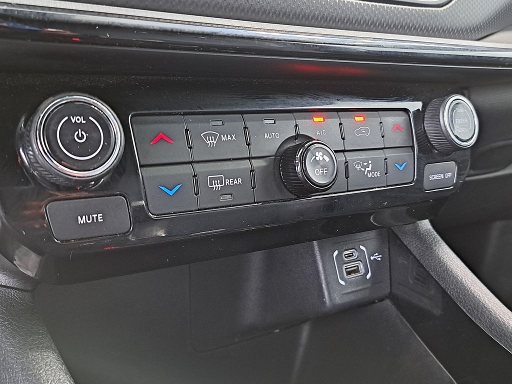 2024 Jeep Compass Trailhawk photo 12