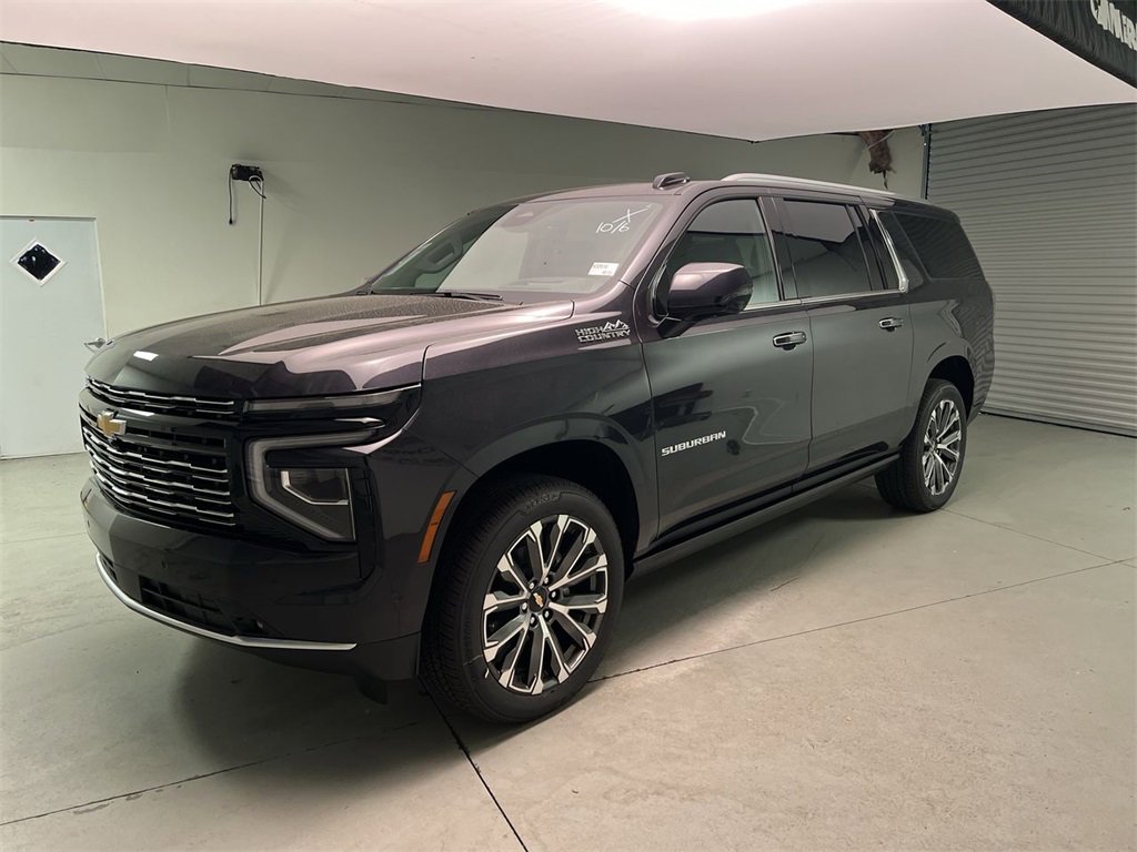 2026 Chevrolet Suburban High Country photo 4