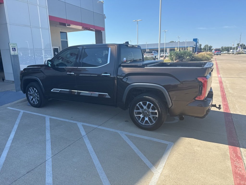 2022 Toyota Tundra 1794 Edition photo 2
