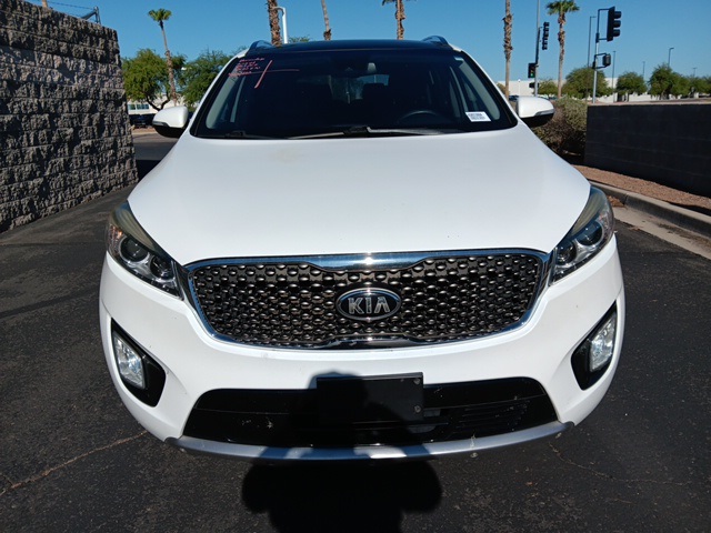2017 Kia Sorento SX photo 2