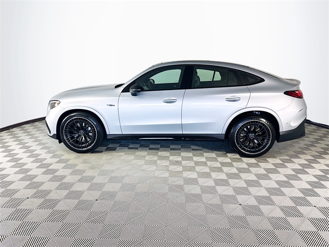 2026 Mercedes Benz GLC 43 AMG photo 4