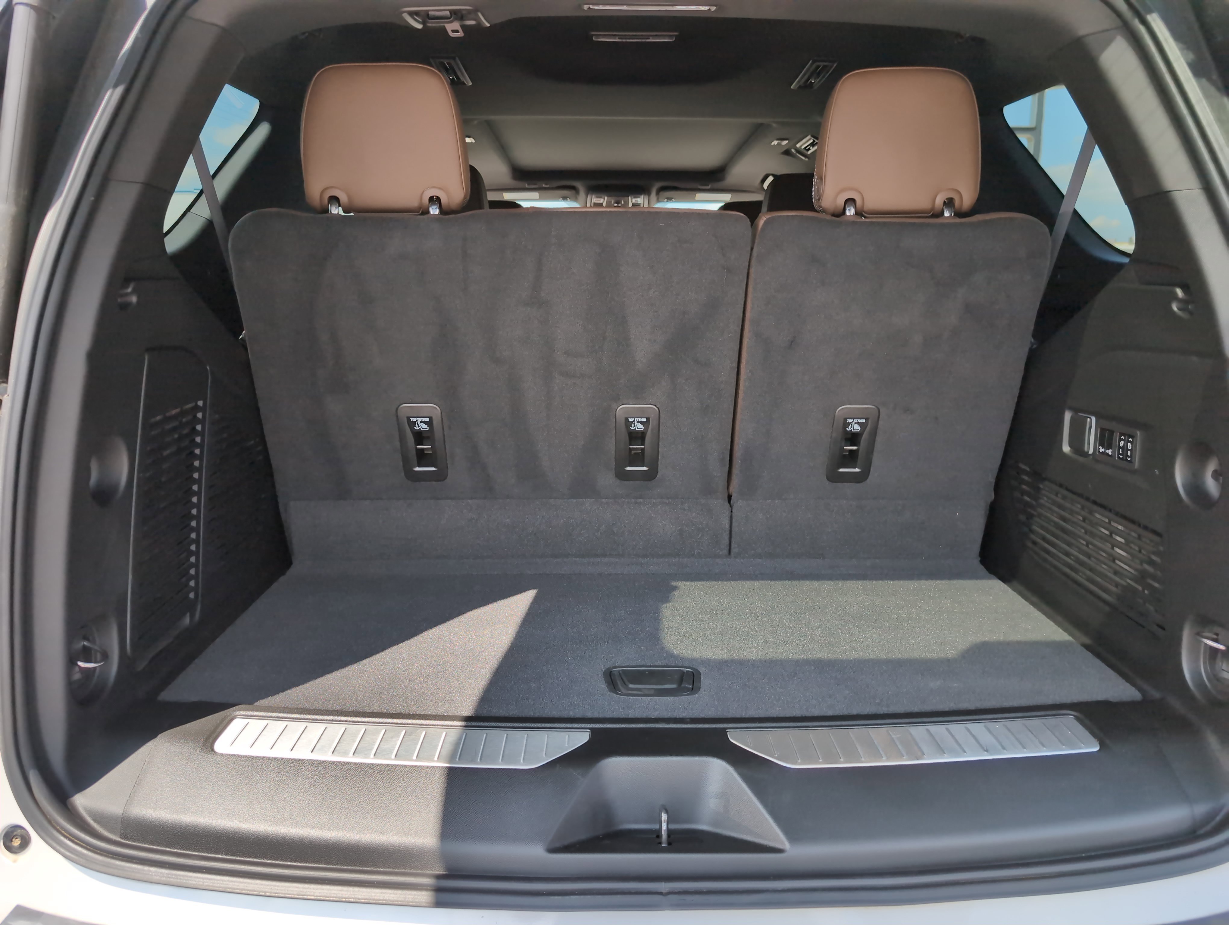 2024 Chevrolet Tahoe High Country photo 27