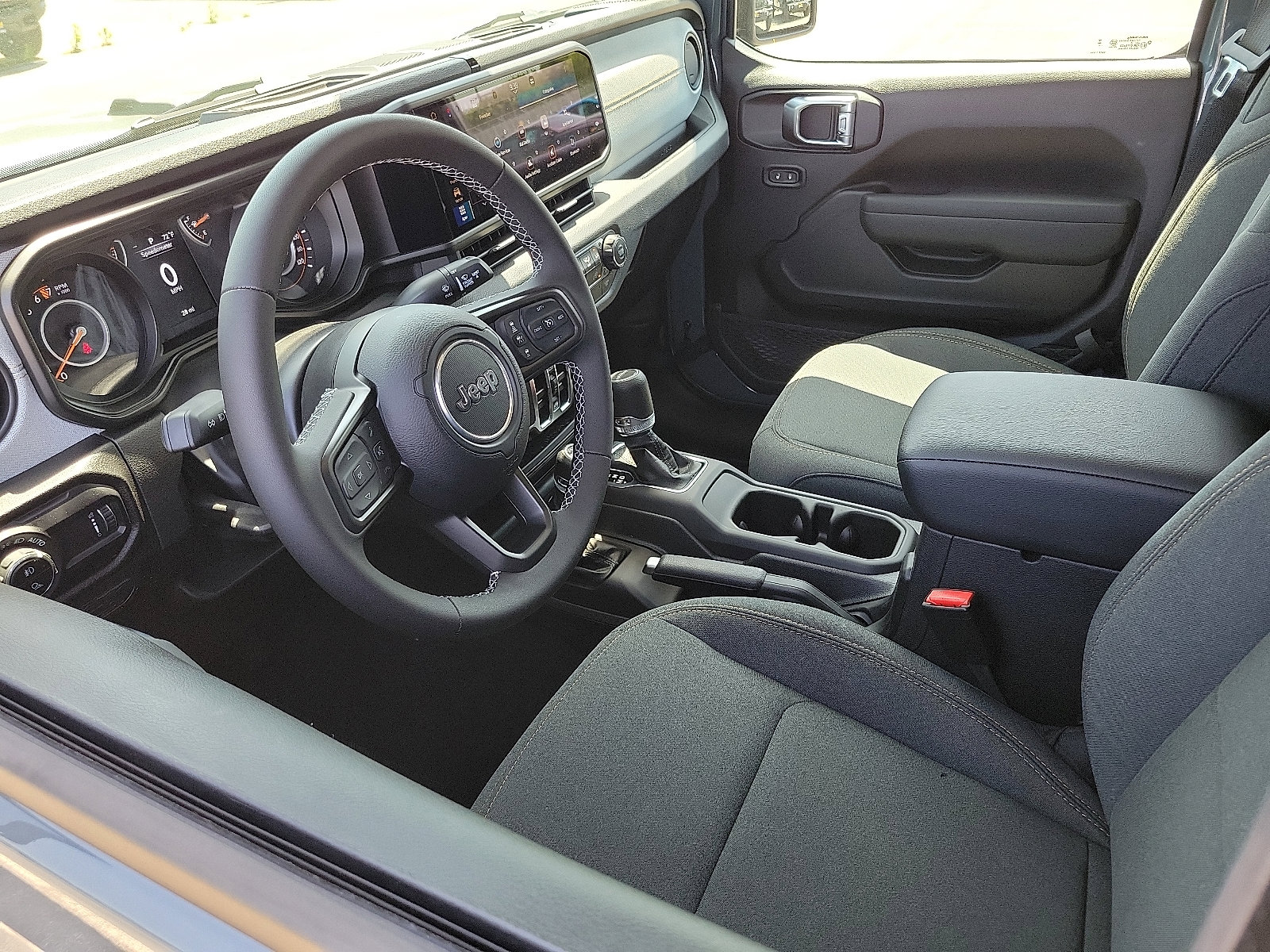 2025 Jeep Gladiator Sport S photo 3