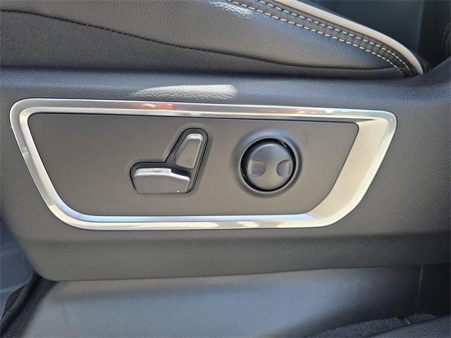 2025 Ram 1500 Laramie photo 14