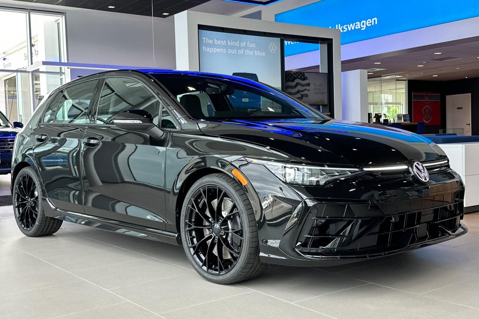 2025 Volkswagen Golf R R's photo