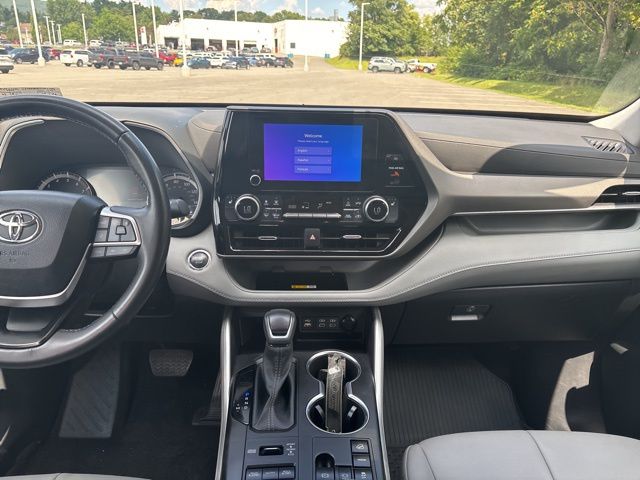2023 Toyota Highlander Limited Platinum XLE XSE photo 16