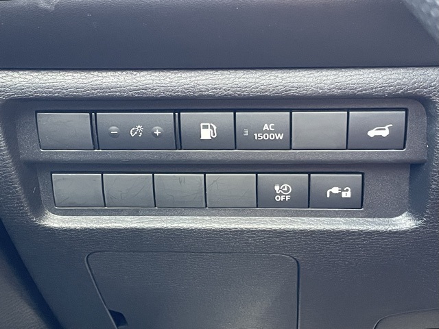 2025 Mitsubishi Outlander SEL Black Edition photo 24