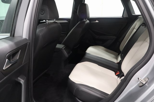 2019 Volkswagen Jetta 1.4T R-Line photo 10