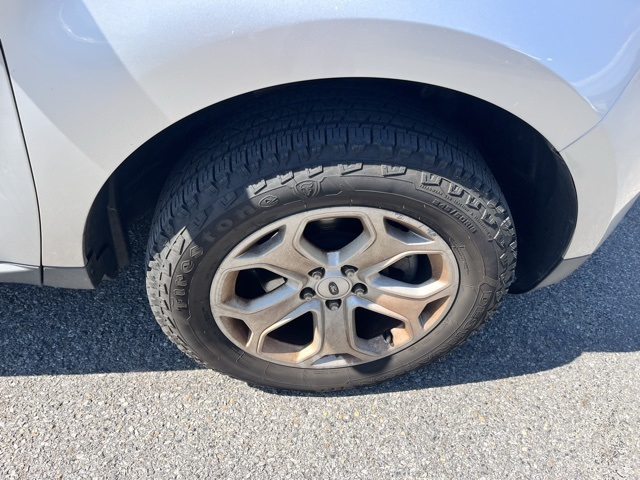2012 Ford Edge SEL photo 9