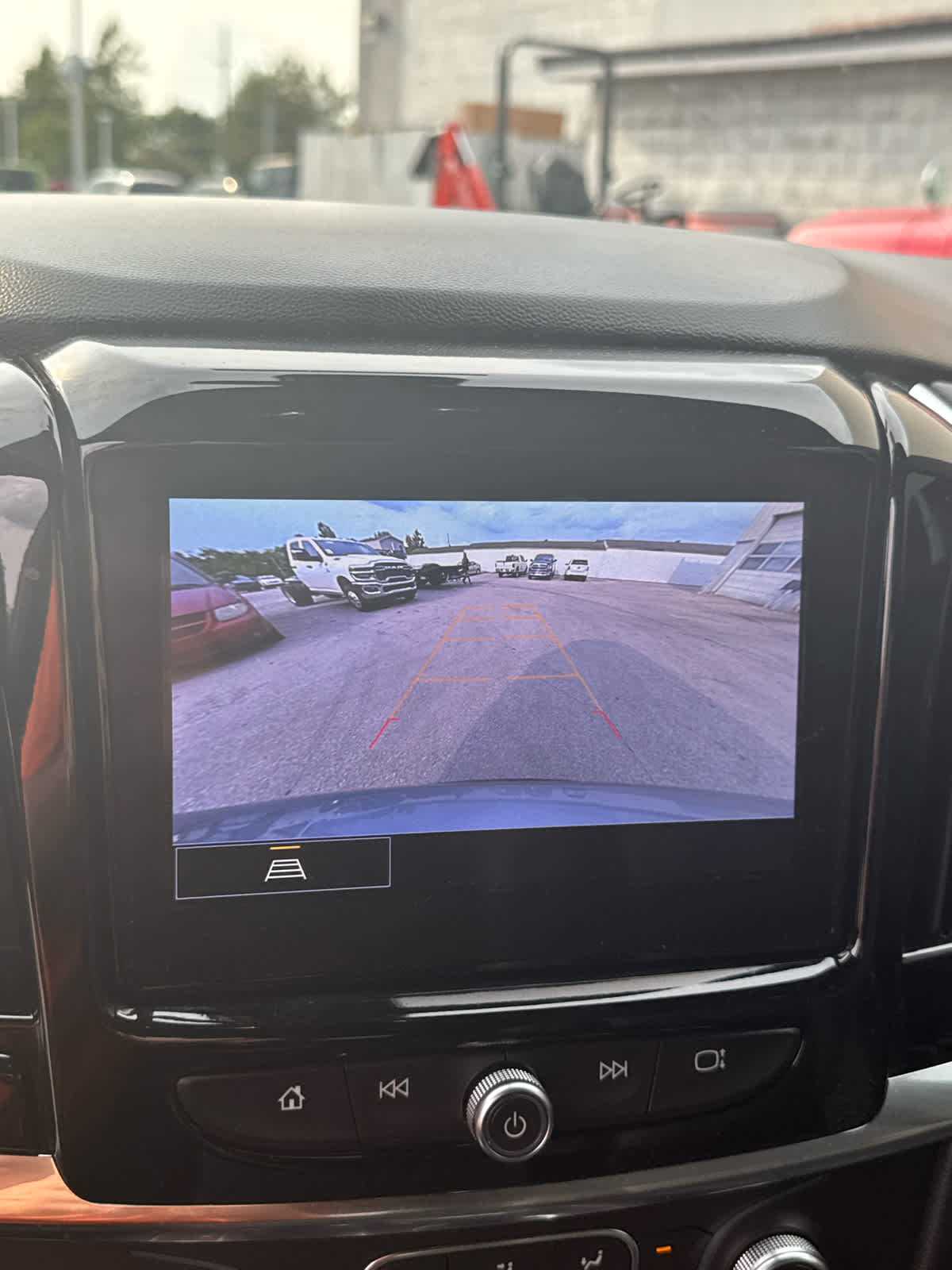 2023 Chevrolet Traverse Leather photo 32