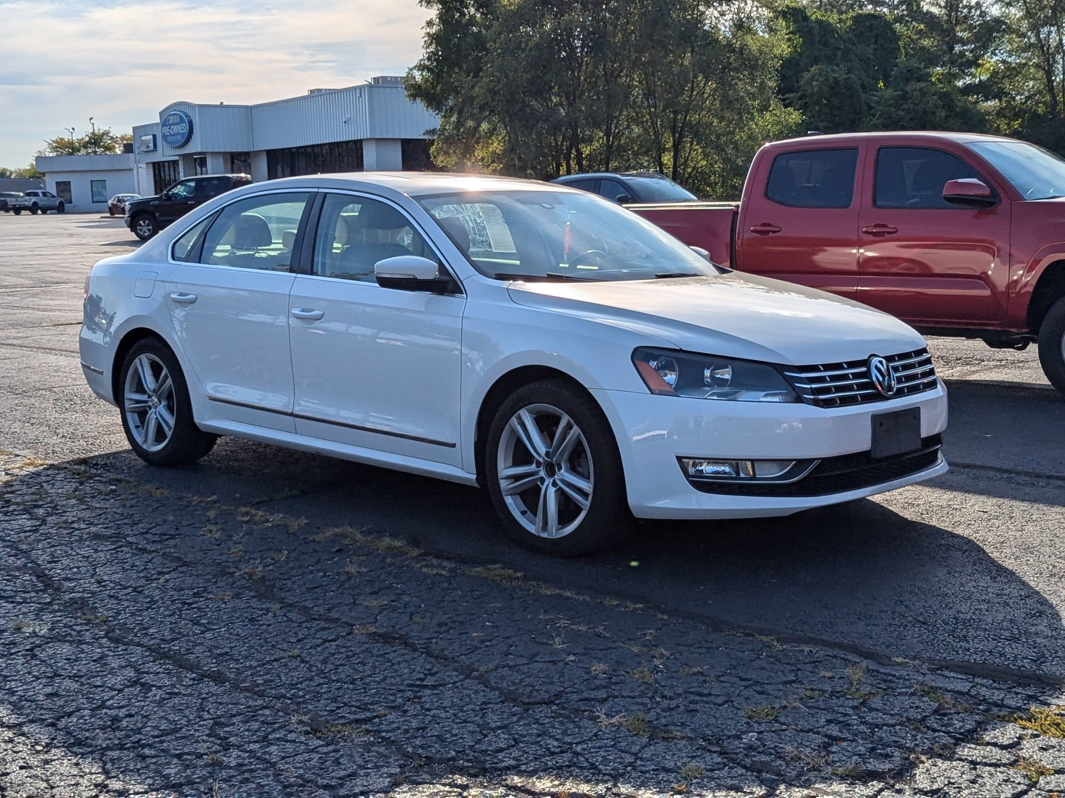 2014 Volkswagen Passat TDI SEL Premium photo 5