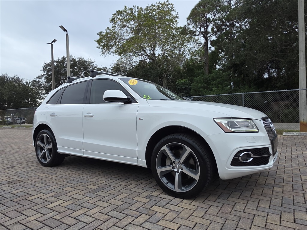 2016 Audi Q5 45 Premium Plus's photo
