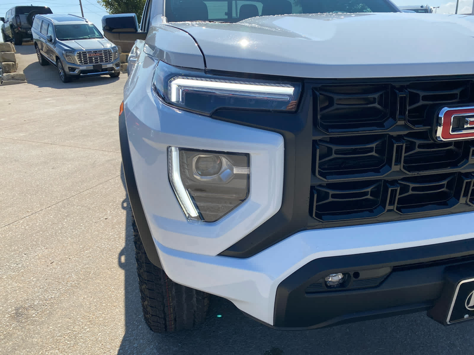 2026 Gmc Canyon Elevation photo 38
