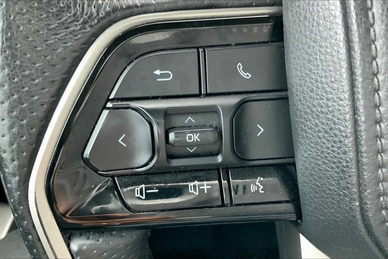 2023 Toyota Tundra Limited photo 18