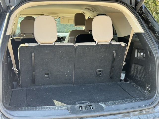 2021 Ford Explorer XLT photo 4