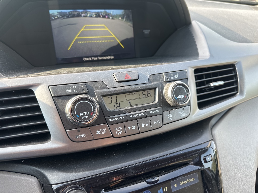 2016 Honda Odyssey EX photo 19