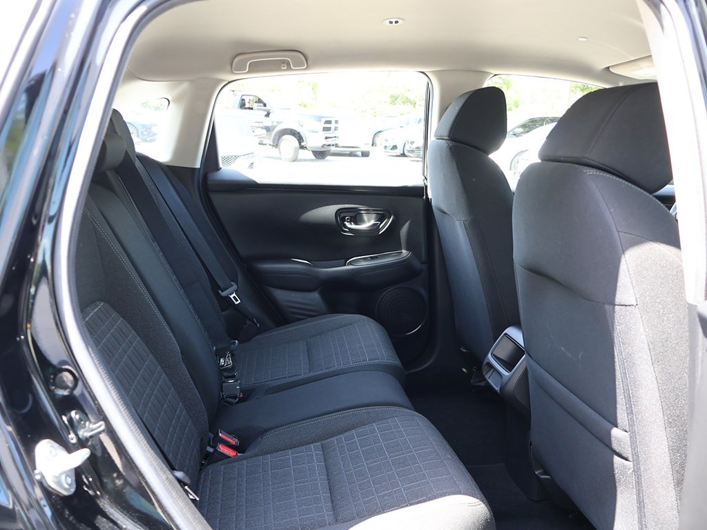 2023 Honda HR-V LX photo 29