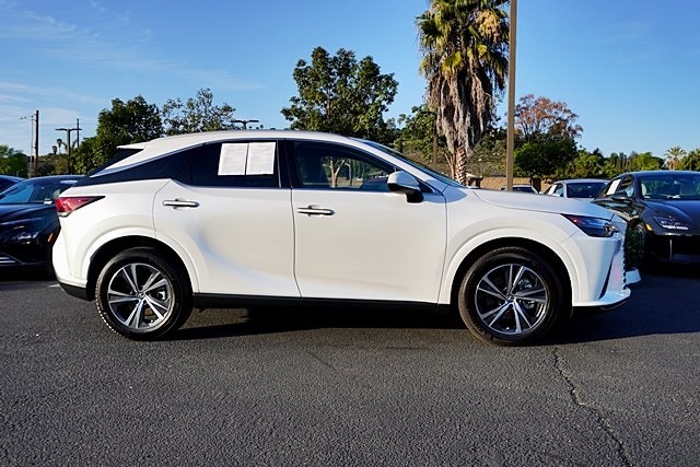 Used 2024 White Lexus 350 image 6