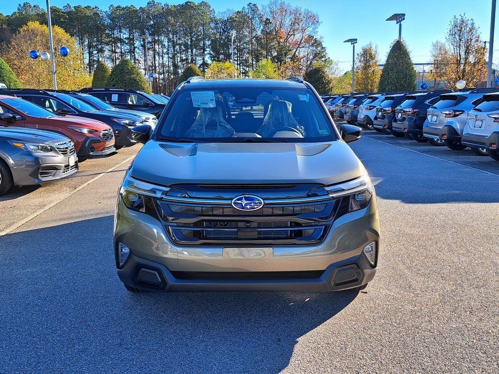 2025 Subaru Forester Touring photo 2