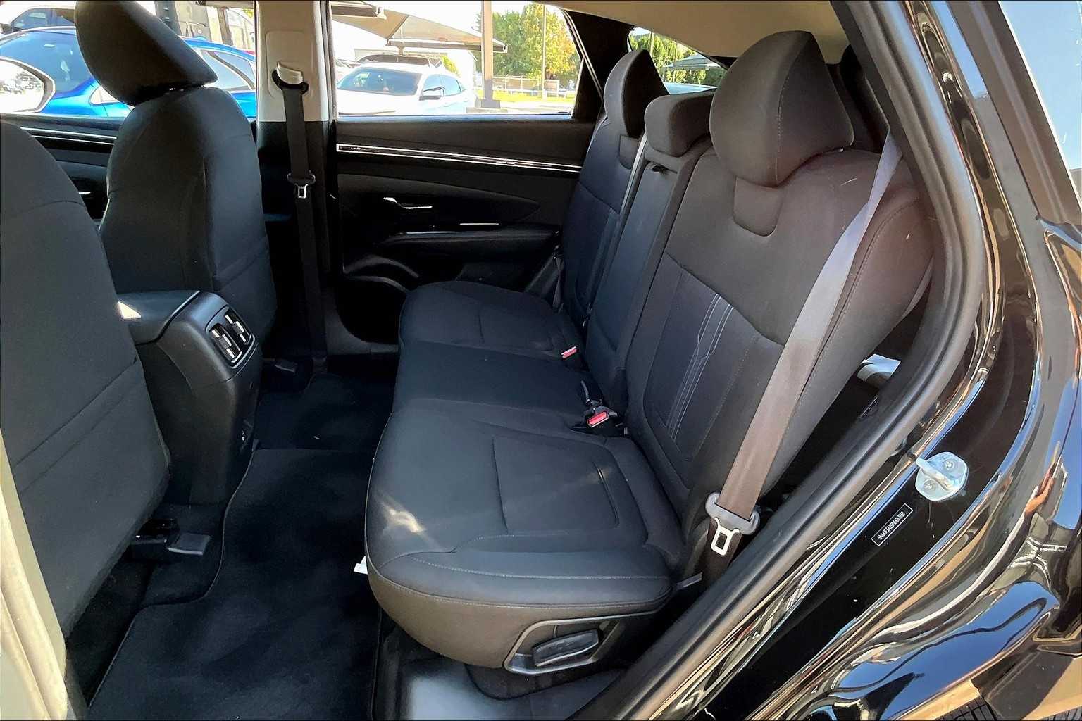 2022 Hyundai Tucson SEL Convenience photo 17