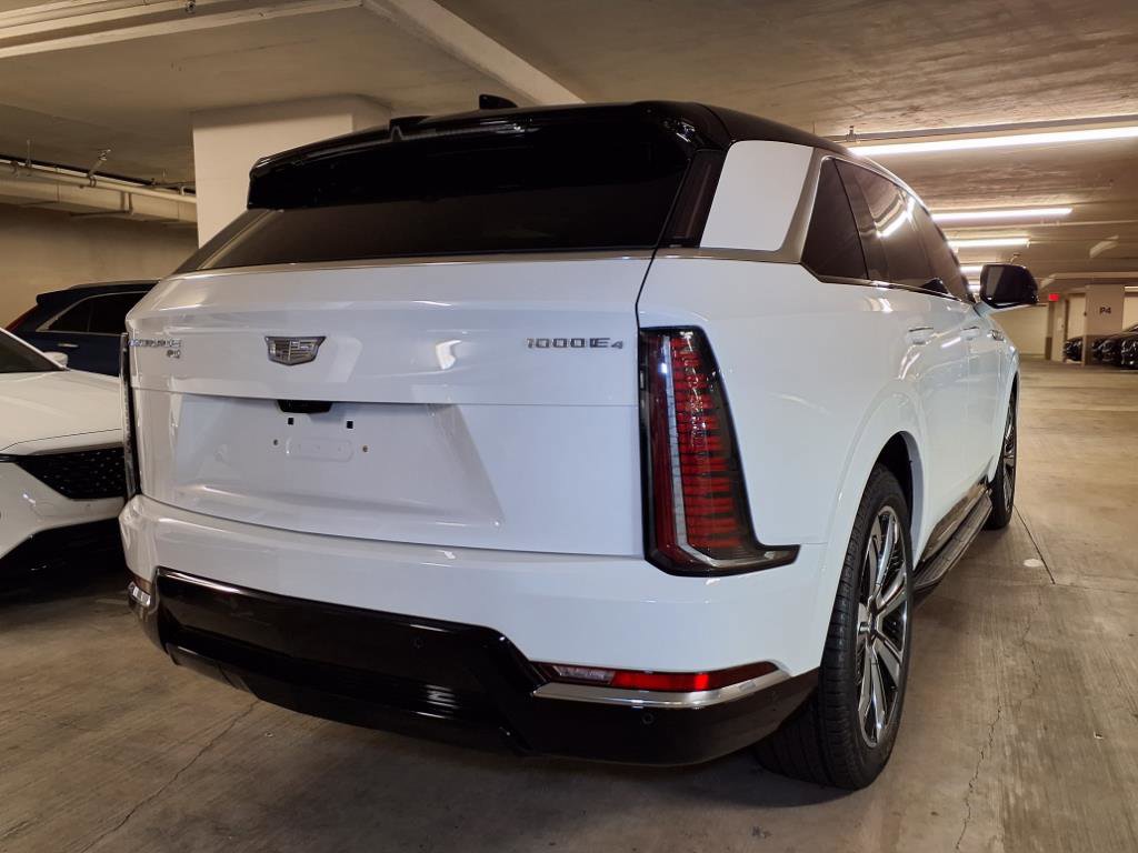 2025 Cadillac Escalade IQ Luxury photo 6