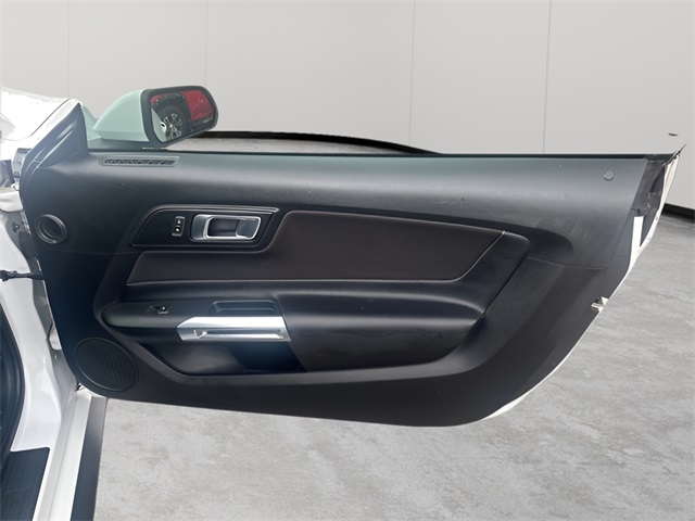 2022 Ford Mustang GT photo 33