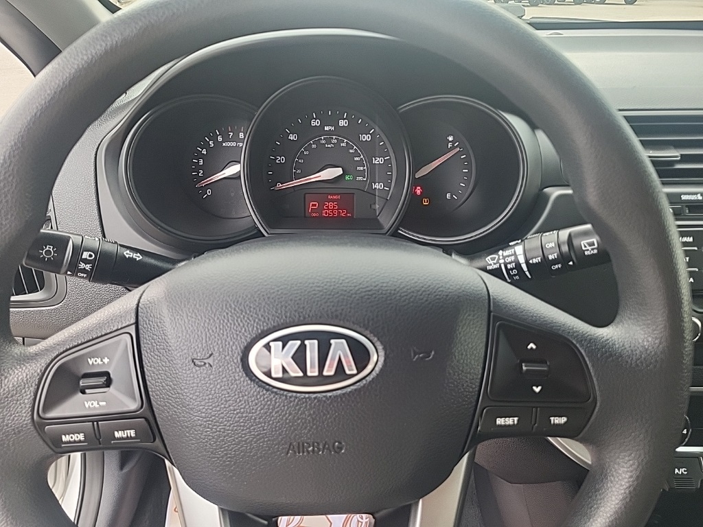 2013 Kia Rio LX photo 5