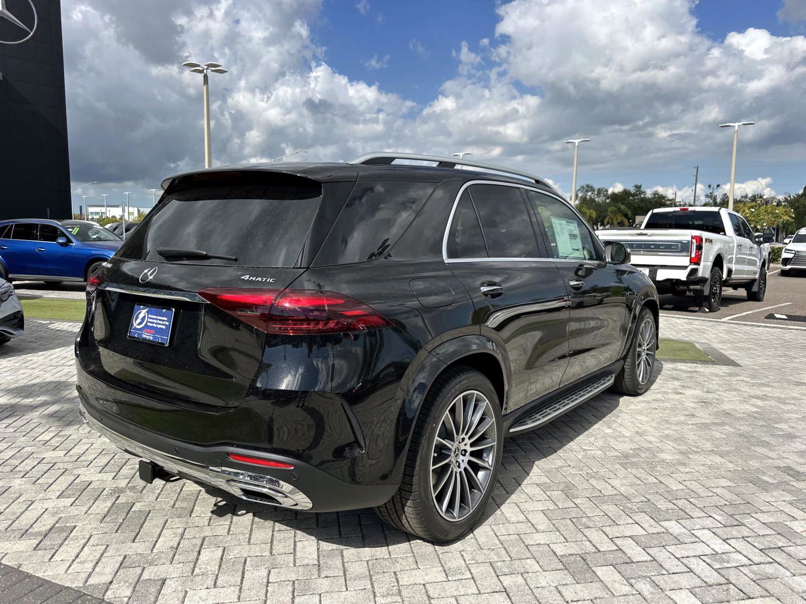 2026 Mercedes Benz GLE 450 4MATIC photo 4
