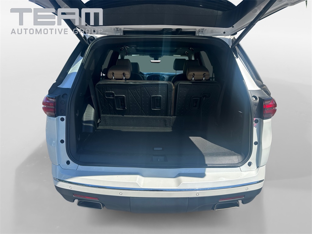 2022 Chevrolet Traverse Premier photo 13