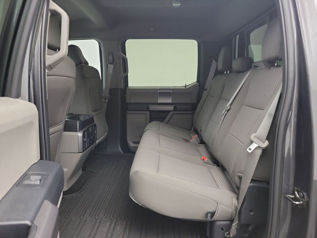 2019 Ford F-150 XLT photo 10